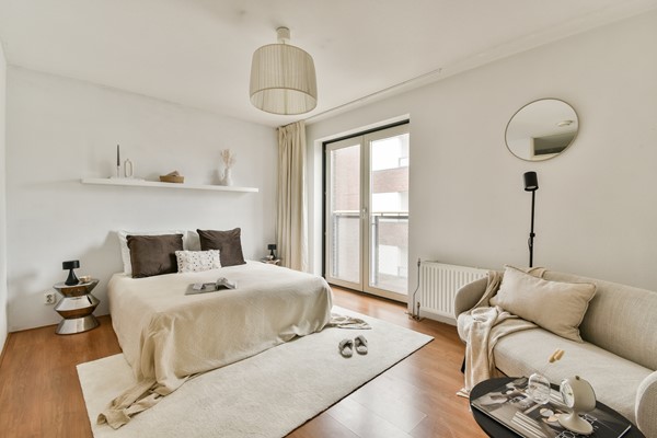 Photo - Under offer: Joos Banckersplantsoen 119, 1056 LD Amsterdam